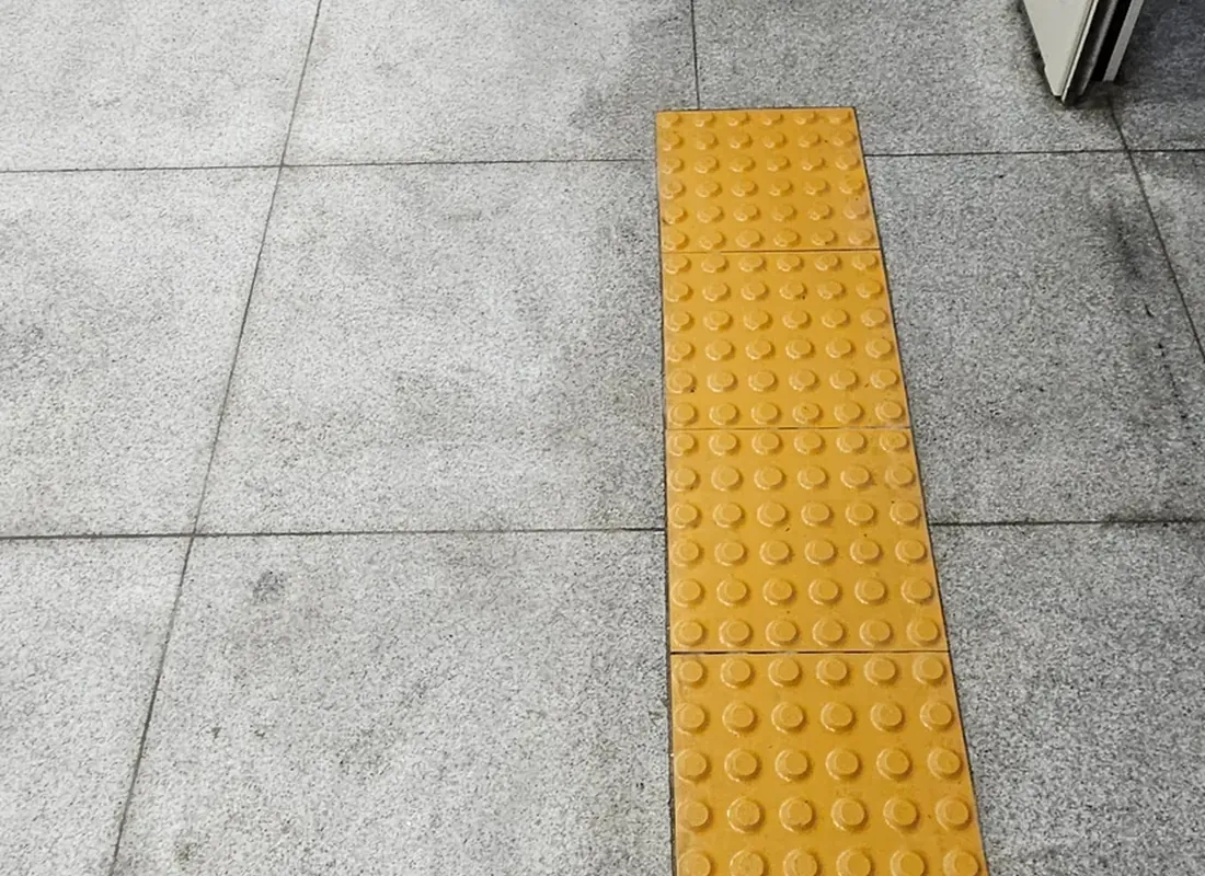 사무실 바닥 청소